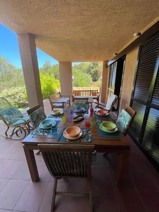 Apartment Il Fresco Patio Appartamento Porto Rotondo